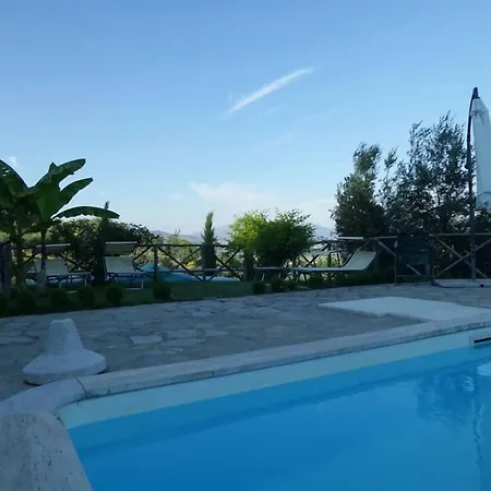 Podere Monte Petreto Alloggio per agriturismo